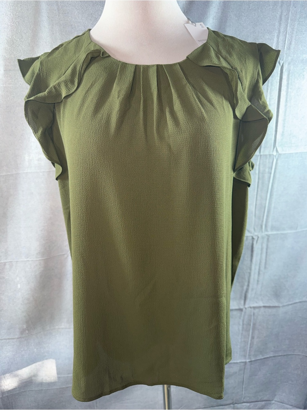 3111-Liz Claiborne Olive Green Ruffled Sleeve Camisole